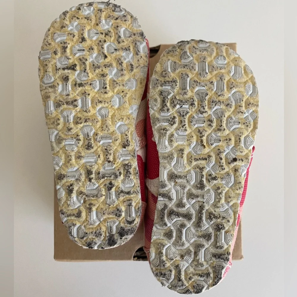 GUC Tiny Toms Classic Pink Camo | Size 4